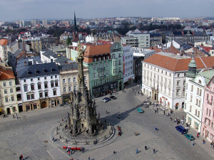 Zahraniční student se za své chování na Horním náměstí omluvil dopisem