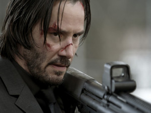 FILMOVÉ PREMIÉRY: John Wick nemá ani v zabijáckém důchodu klid