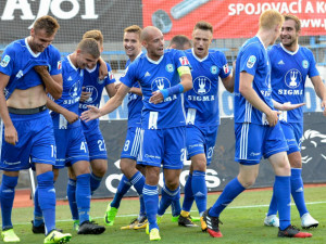 Olomouc vstřelila tři góly během pěti minut a vyhrála nad Zbrojovkou 3:0