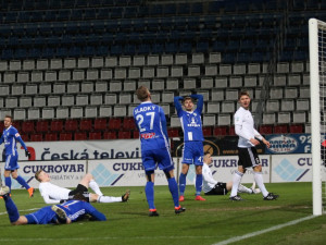 FOTOGALERIE: Sigma doma jen remizovala s Karvinou 1:1, přišla tak o třetí místo v tabulce