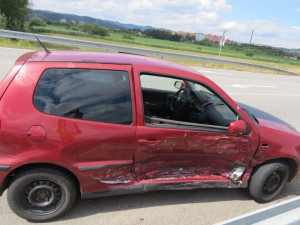 FOTO: Policie hledá svědky nehody, při které boural opilý řidič