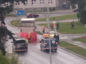 Policie hledá svědky nehody, při které dnes zemřela seniorka