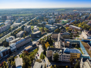 Pět milionů korun vyplatí olomoucká fakultka zdravotníkům na odměnách v souvislosti s epidemií