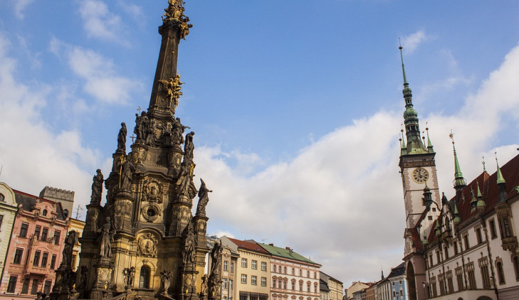 Olomoucká radnice se chystá na letní turistickou sezónu. Láká hlavně tuzemské turisty