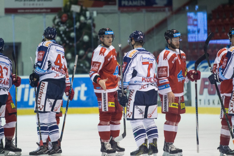 FOTOGALERIE: Mora dostala gól ve své vlastní přesilovce a smolně podlehla doma Vítkovicím 0:1