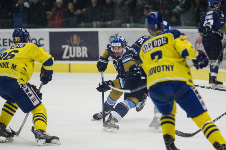 Přerov večer žil na zimáku Jágrem. Zubři navíc porazili Kladno 2:1