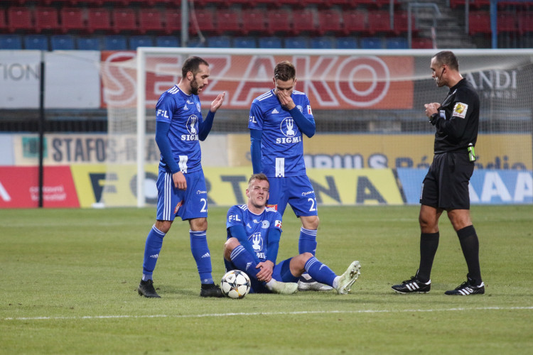 FOTOGALERIE: Výhru Sigmy nad Slováckem 2:1 viděly necelé tři tisíce diváků