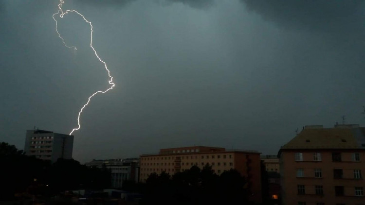 Bouřka vašima očima 2: Podívejte se na fotky, které poslali do redakce čtenáři