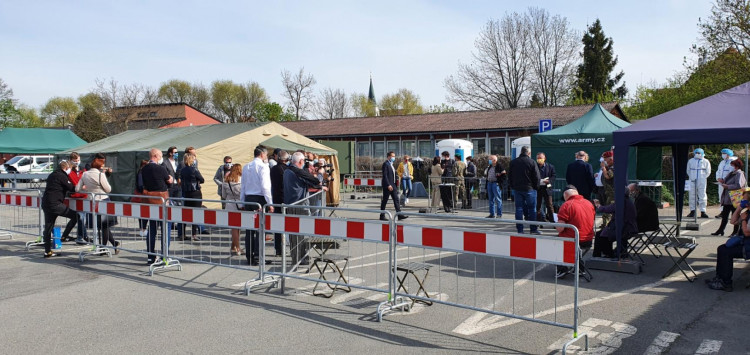 FOTOGALERIE: Rok od uzavření Litovle a okolí