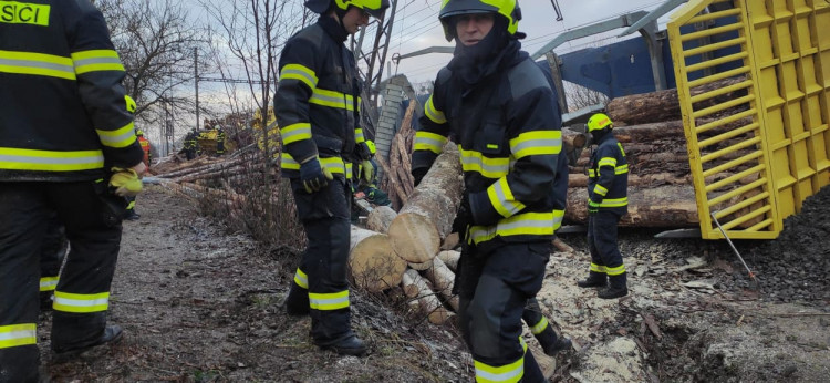 FOTOGALERIE: Srážka dvou nákladních vlaků v Prosenicích