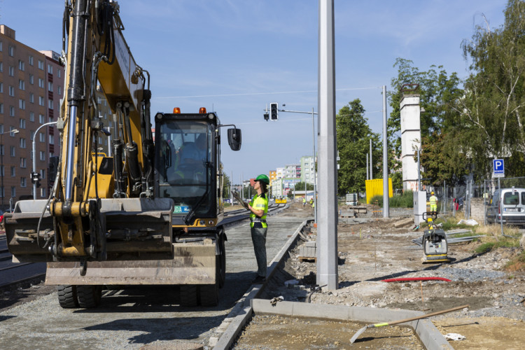 Stavba tramvajové trati v Olomouci pokračuje, v provozu má být od listopadu