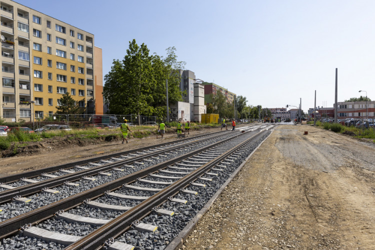 Stavba tramvajové trati v Olomouci pokračuje, v provozu má být od listopadu