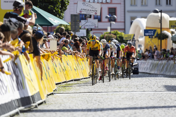 Závěrečná etapa Sazka Tour přinesla do Šternberku vrcholnou cyklistiku